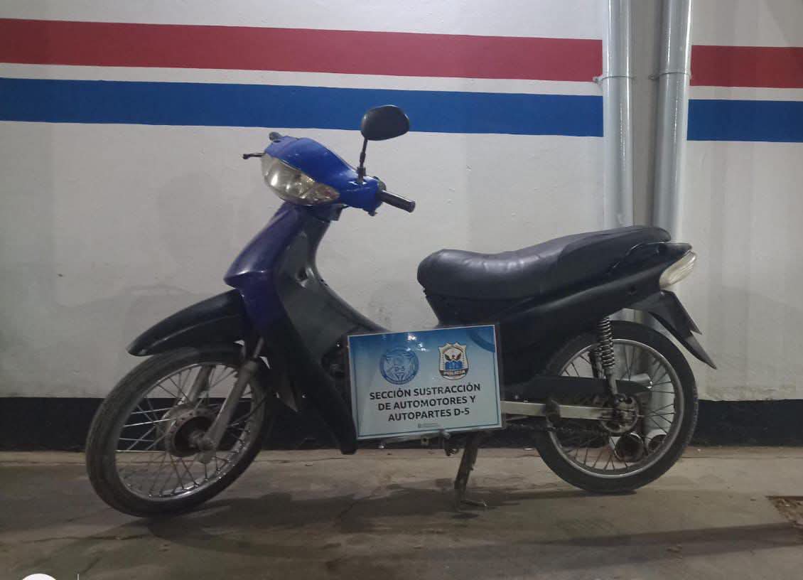 Tres motos bajo la lupa: patentes falsas, motores adulterados y un rodado robado