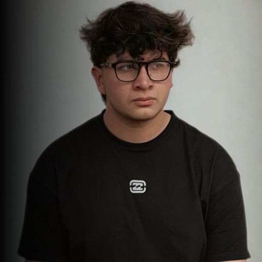 Benjamín Zelarayán, el joven periodista nogaleño que ya inspira a toda una generación