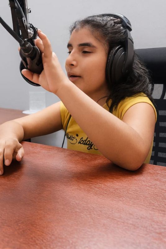 Una historia de superación: la niña que ilumina con su ejemplo